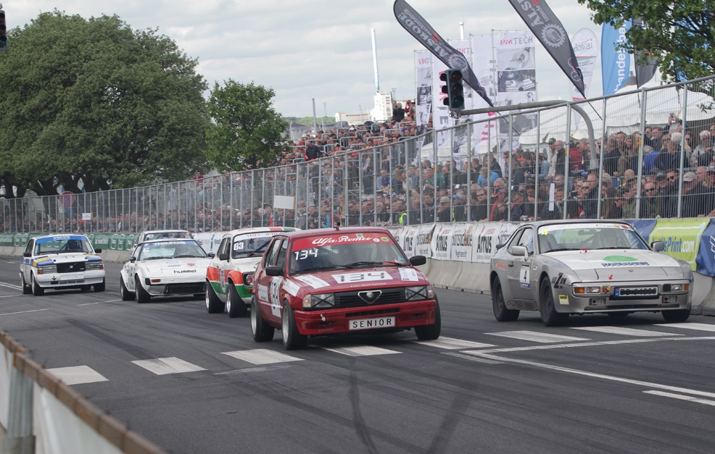 Herligt race med de historiske biler.
(Foto: Motorsporten.dk)